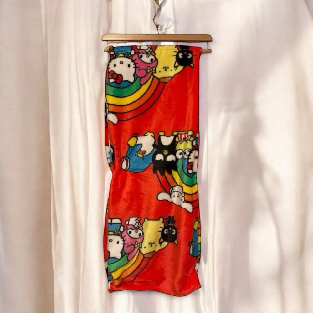 Hello Kitty and Friends Plush Better Together Blanket Throw Large